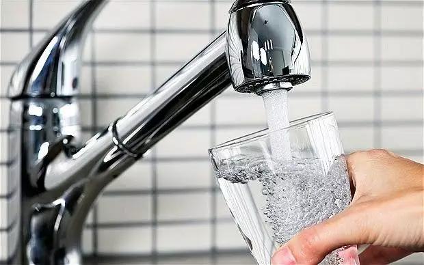 家里到底要不要安裝凈水器？自來水要不要過濾再使用？